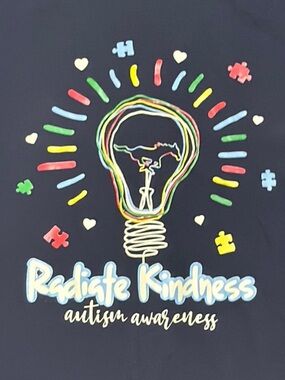 Radiate Kindness Autism Awareness woman's tee shirt sz M